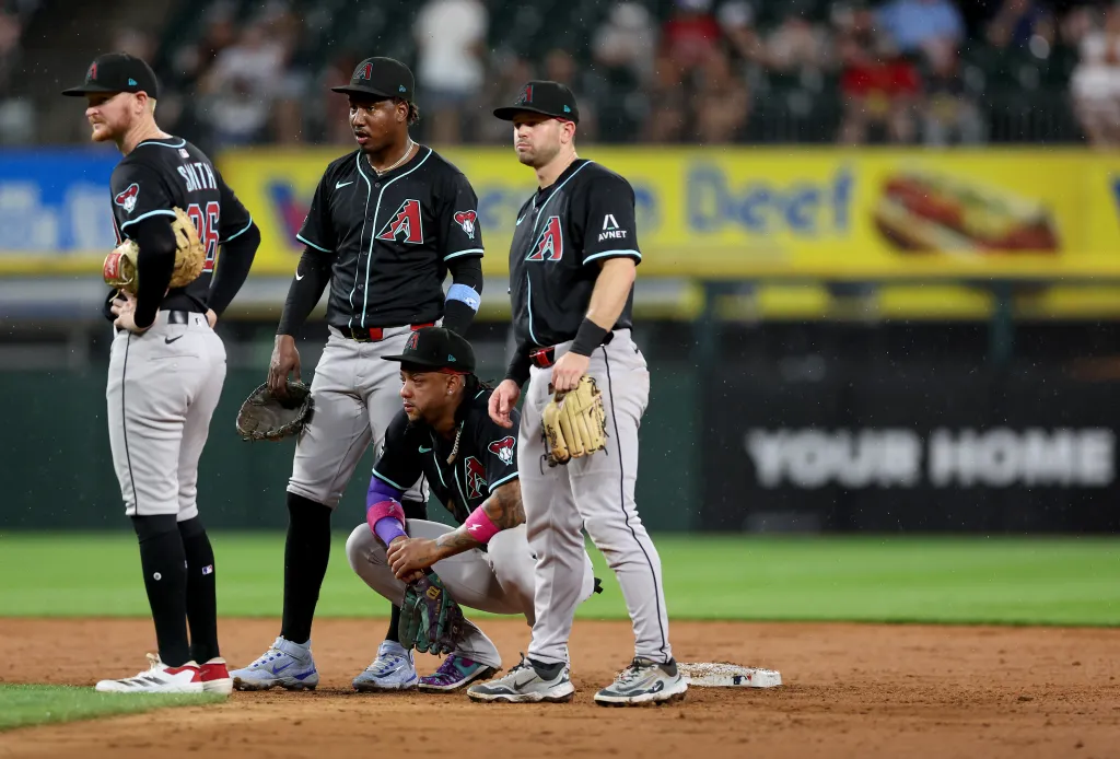 Featured image for Fan Banned for Heckling Diamondbacks' Ketel Marte Over Late Mother