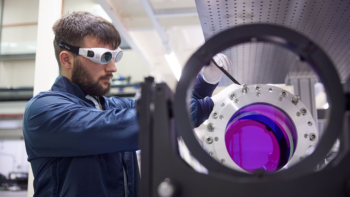 UK Scientists Set to Construct Unprecedentedly Bright Laser