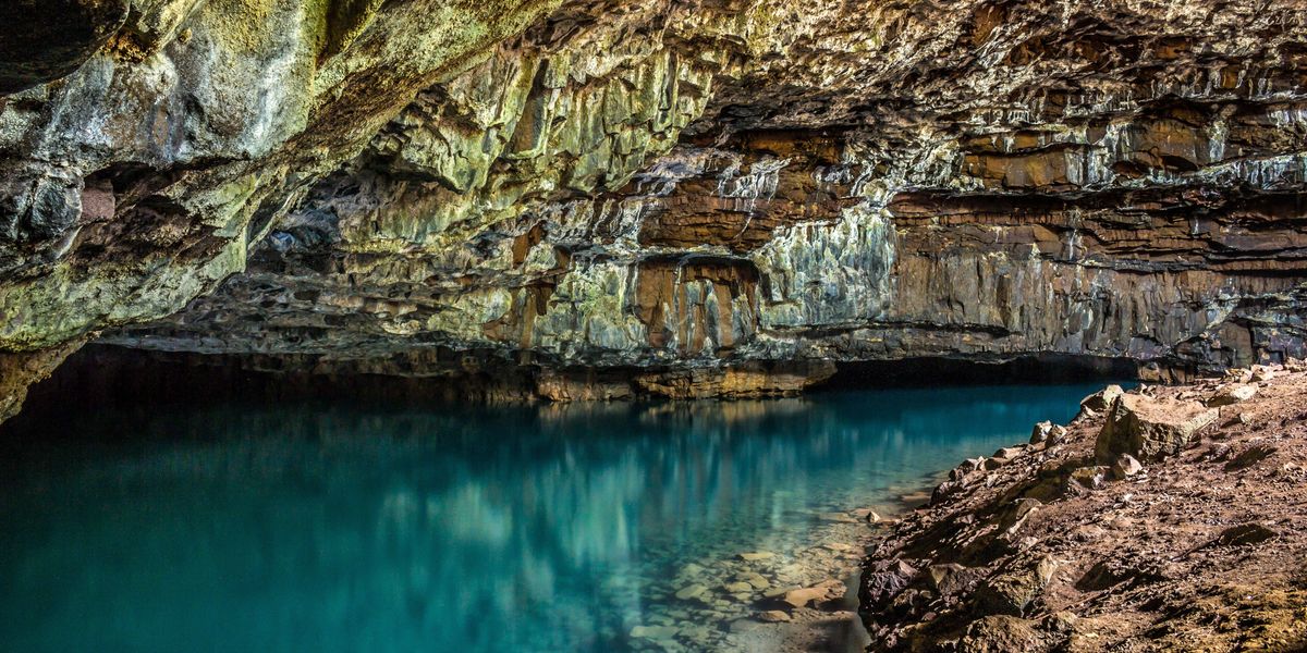 Ancient 6-Million-Year-Old Freshwater Pool Unearthed in Sicilian Mountains