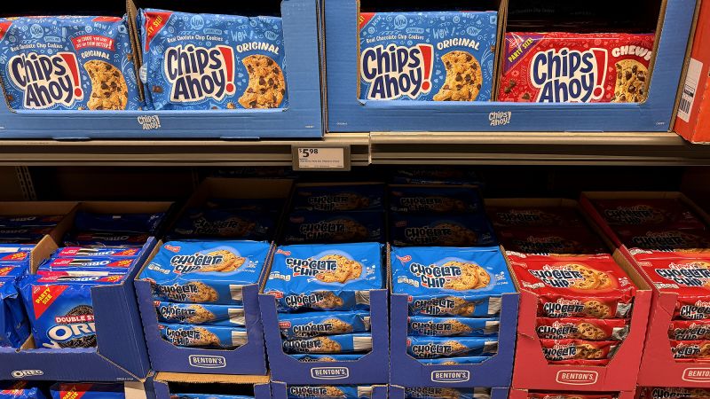 Featured image for Mondelez Sues Aldi Over Packaging Similarities to Oreo and Chips Ahoy