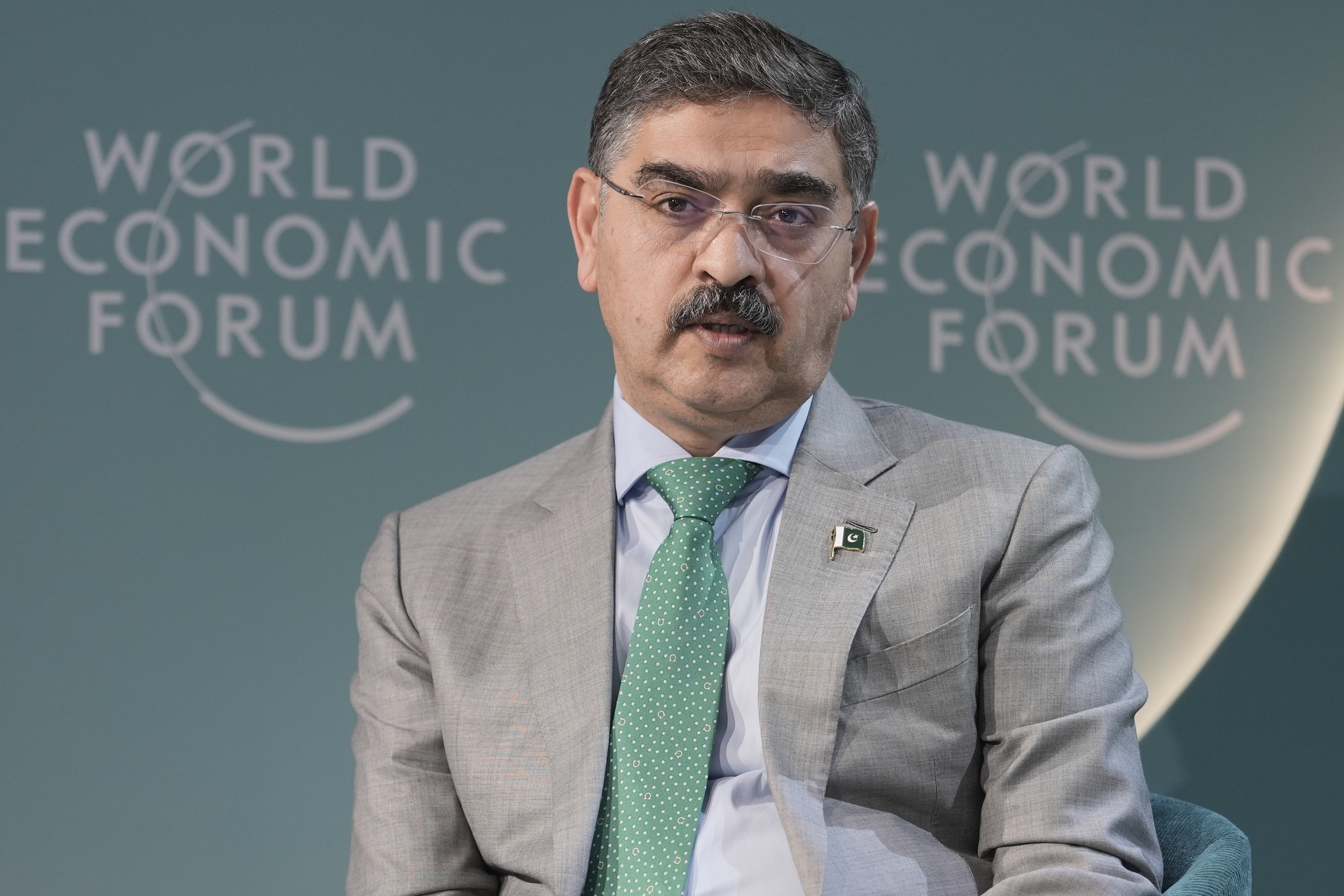 "Escalating Tensions: Pakistan-Iran Retaliatory Strikes and Tehran's Goals"