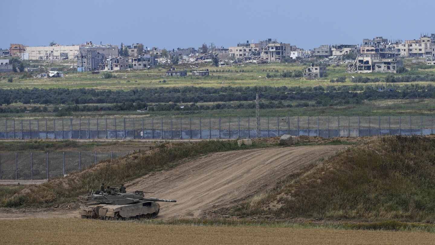 "Israeli Troop Withdrawal Leaves Devastation in Khan Younis"