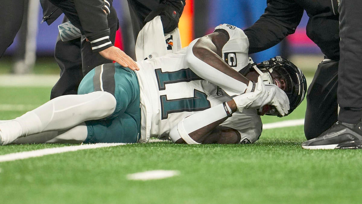 Featured image for "NFL Super Wild Card Weekend Injury Update: Key Players' Status Revealed"