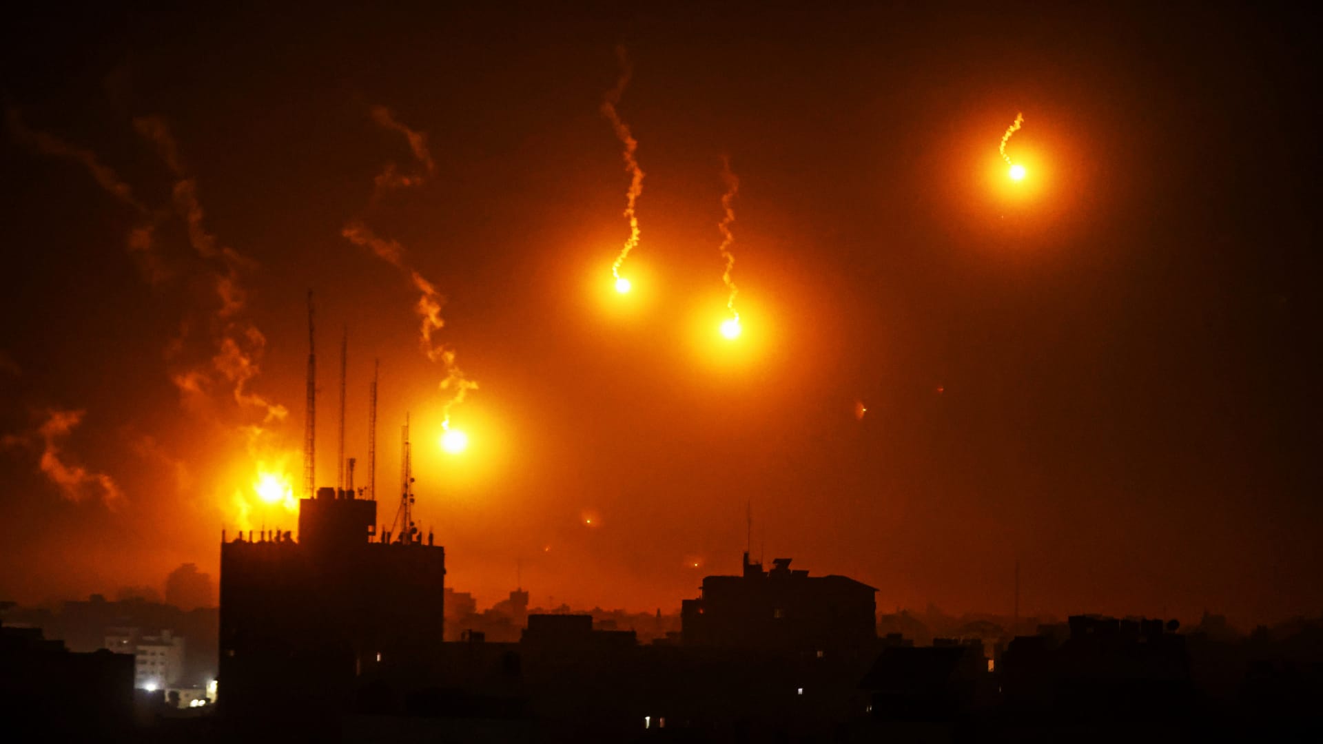 "Israel-Hamas War: Hostage Freed, Netanyahu Denounces Hamas Propaganda"