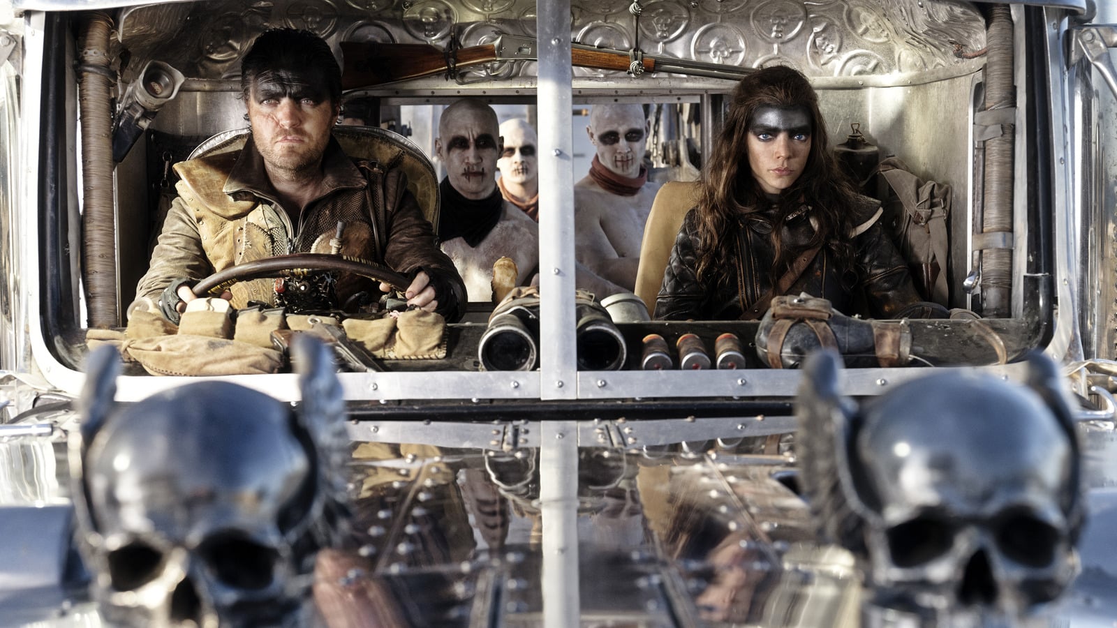 Featured image for Elsa Pataky Plays Dual Roles in 'Furiosa: A Mad Max Saga'