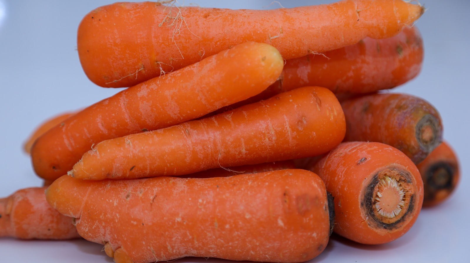 Featured image for "Unraveling the Mystery of Soapy-Tasting Carrots"
