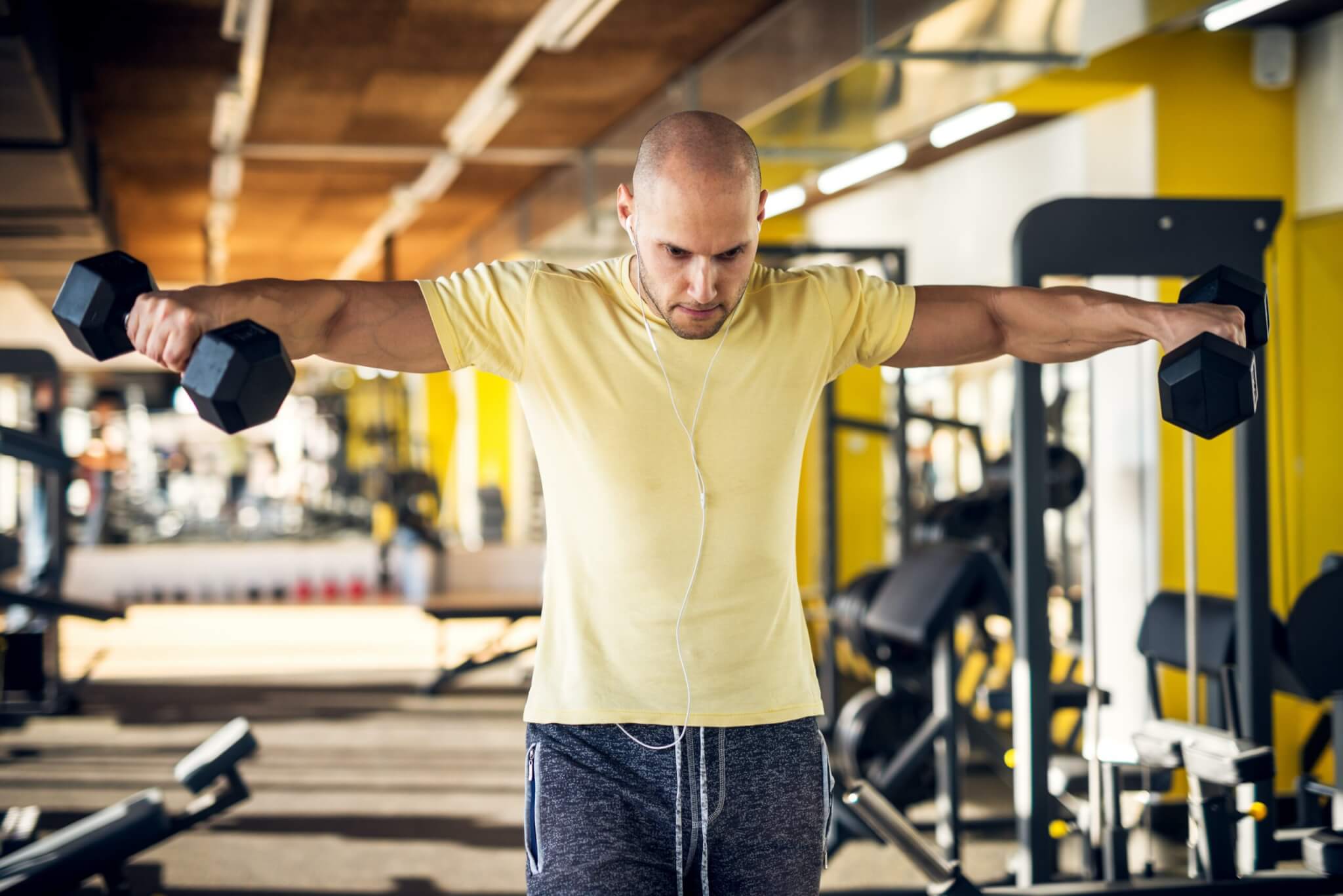 Featured image for Weightlifting Outperforms Running in Blood Sugar Management, Study Finds