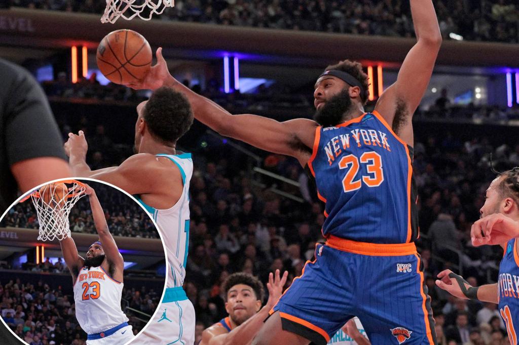 Featured image for "Knicks' Mitchell Robinson Set for Imminent Return from Injury"