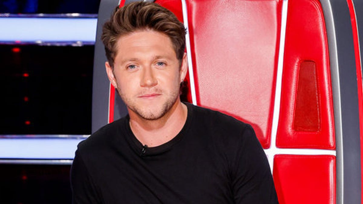 Featured image for Niall Horan faces intense pressure in 'The Voice' Playoffs
