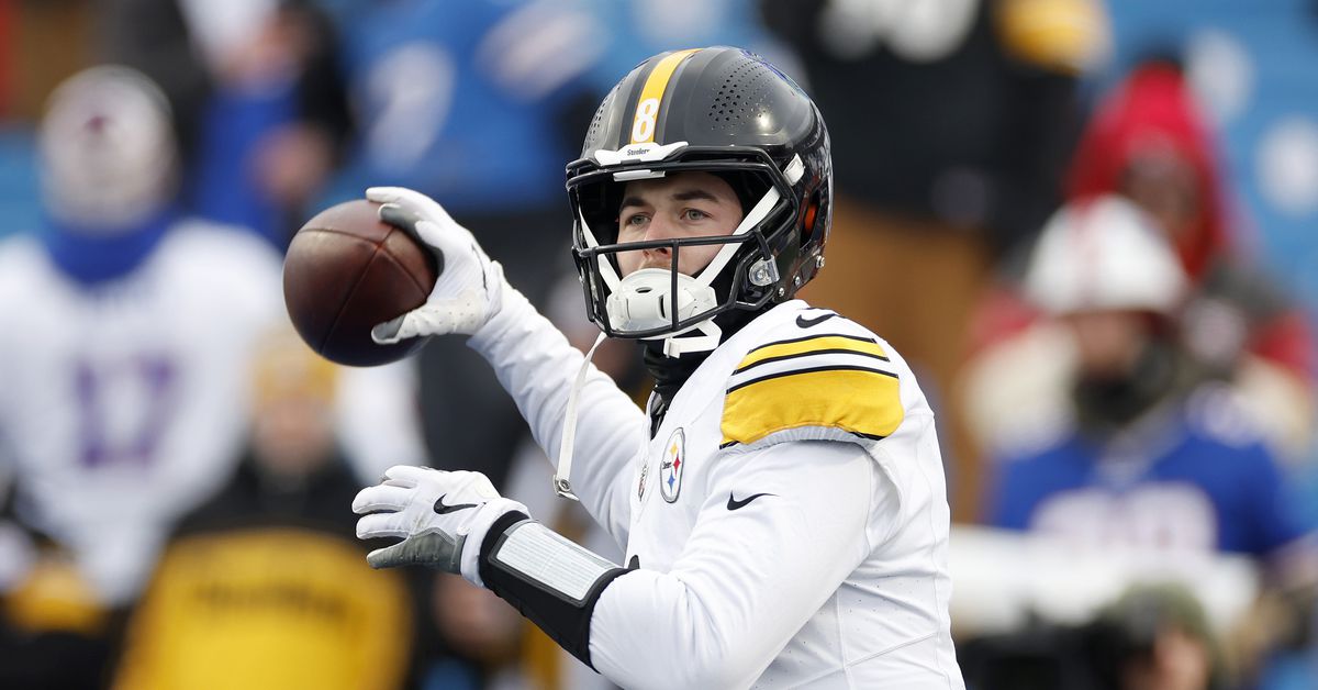 "Steelers Face Internal Division Over Starting Quarterback Choice"
