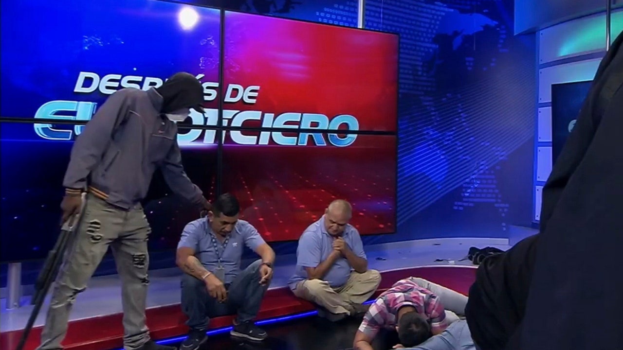 Featured image for Ecuadorian Prosecutor Investigating TV Station Attack Assassinated