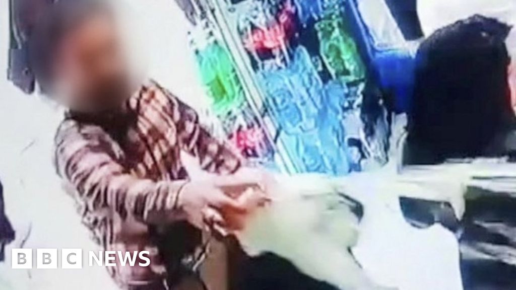 Iranian Women Arrested for Not Wearing Hijab After Yoghurt Attack