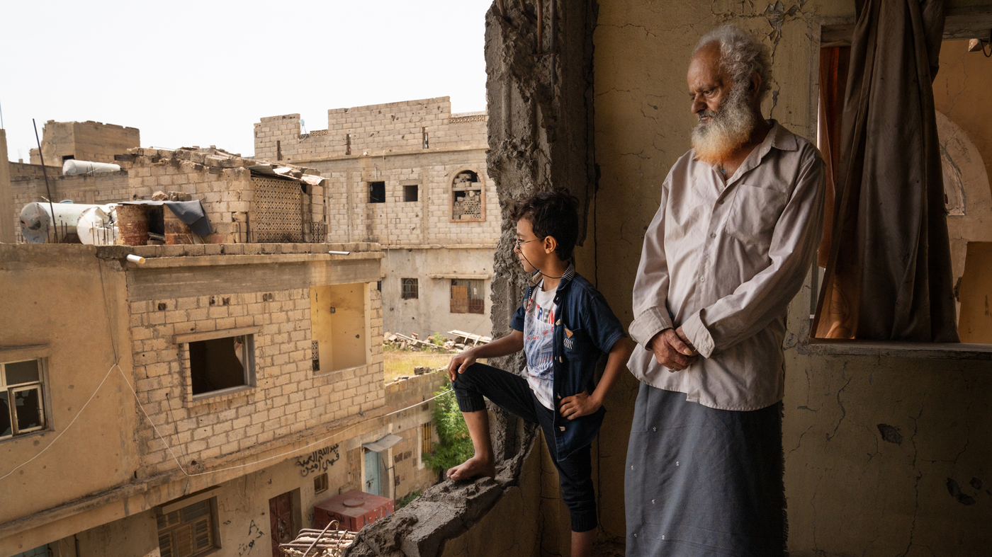 Yemeni City Longs for Change After 10 Years of Civil War