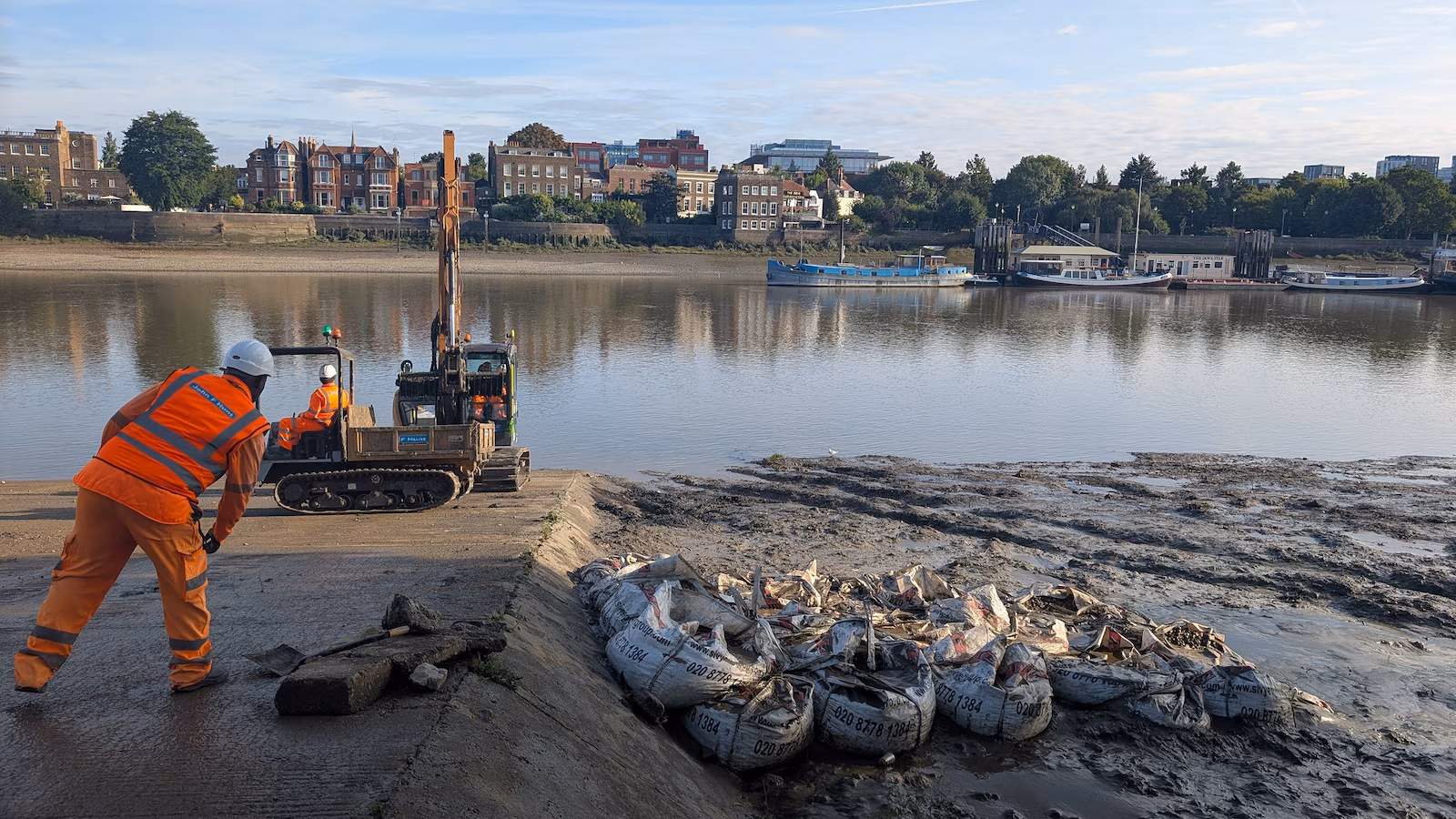 Featured image for London Launches Major Cleanup to Remove Wet Wipe Island from Thames