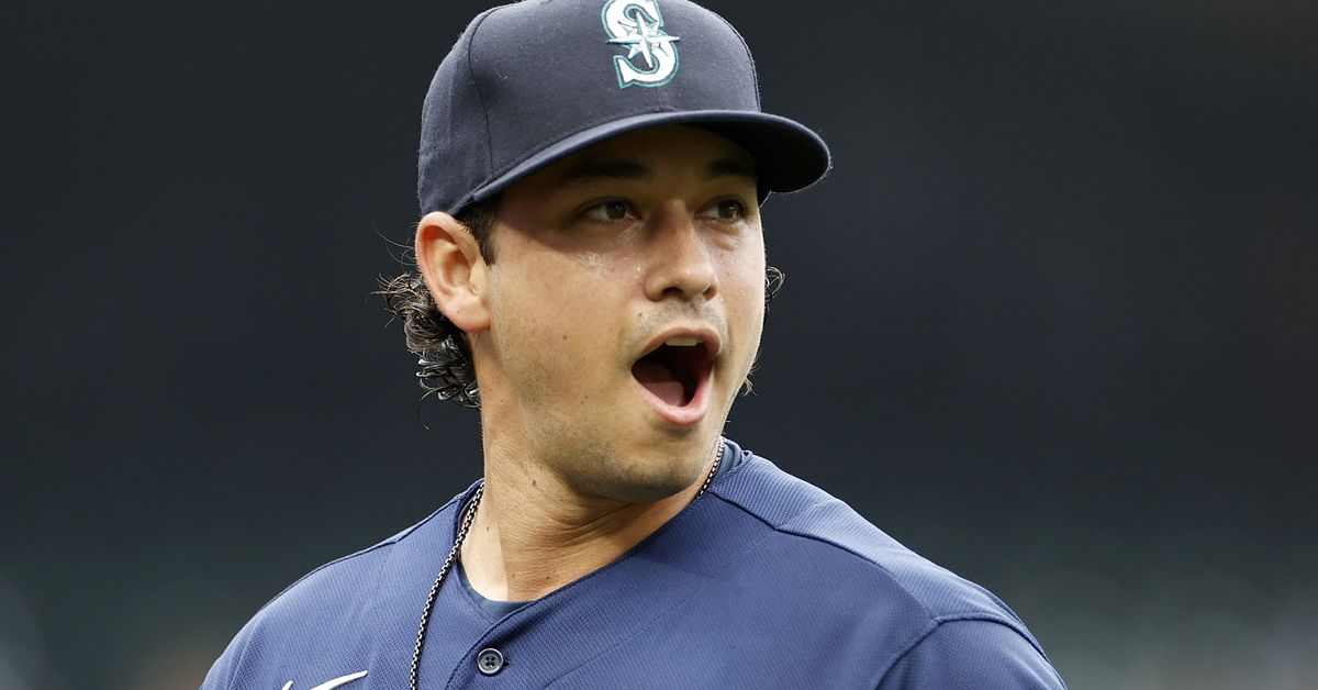 Guardians shut out Mariners in season opener.