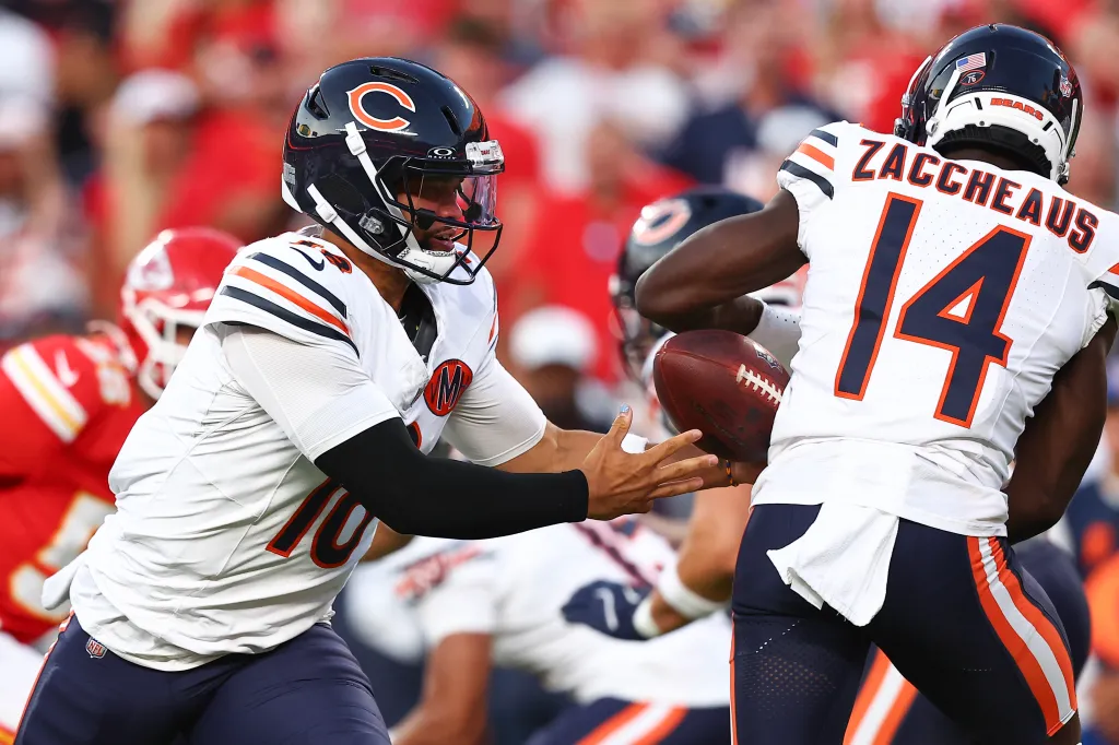 Bears' Preseason Finale: Mixed Performance and Concerns Over Offense