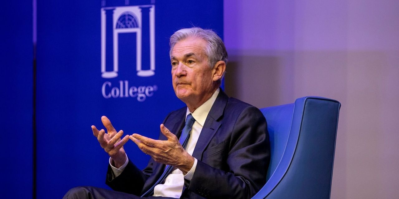 Yellen's Optimistic Outlook: Inflation on Target, Economy on Path to Soft Landing