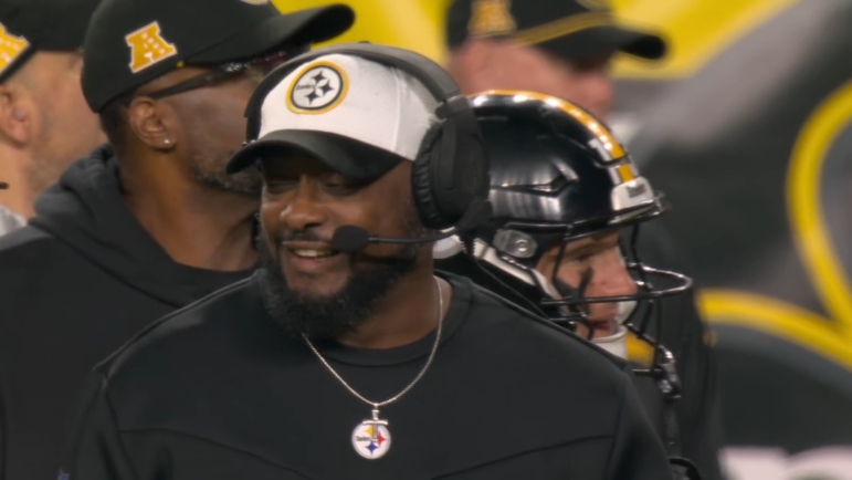 Featured image for Mike Tomlin Steals the Show on AFC North's 'Hard Knocks'