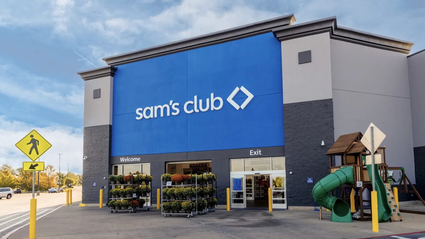 Featured image for Sam's Club Extends Sunday Hours for Shoppers