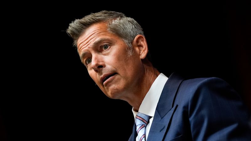 Featured image for NASA explores alternative moon lander options amid SpaceX delays