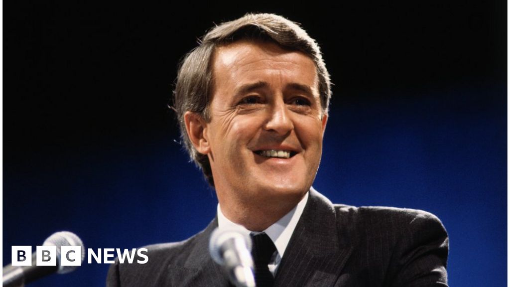 Featured image for "Former Canadian Prime Minister Brian Mulroney Passes Away at 84"