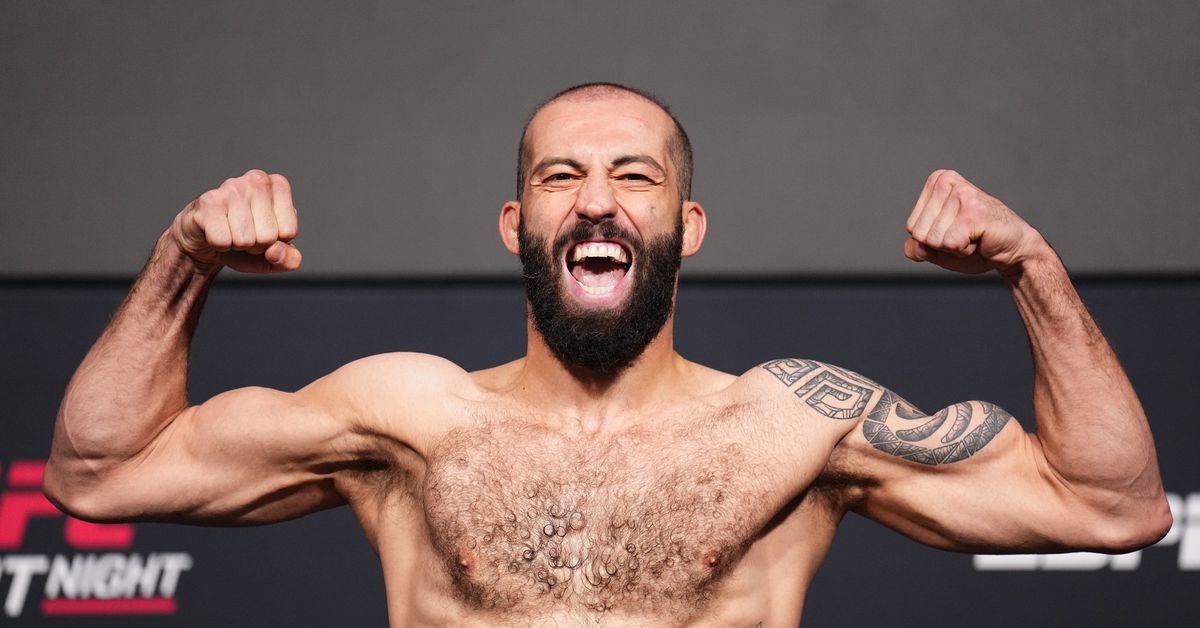 Featured image for "UFC Vegas 85: Dolidze vs. Imavov Fight Card, Start Time, and Predictions"