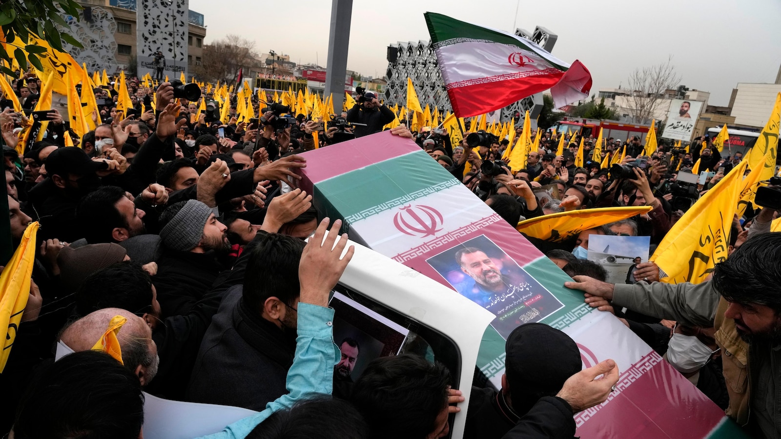 "Iran's Missile Strikes in Northern Iraq and Syria Escalate Regional Tensions"