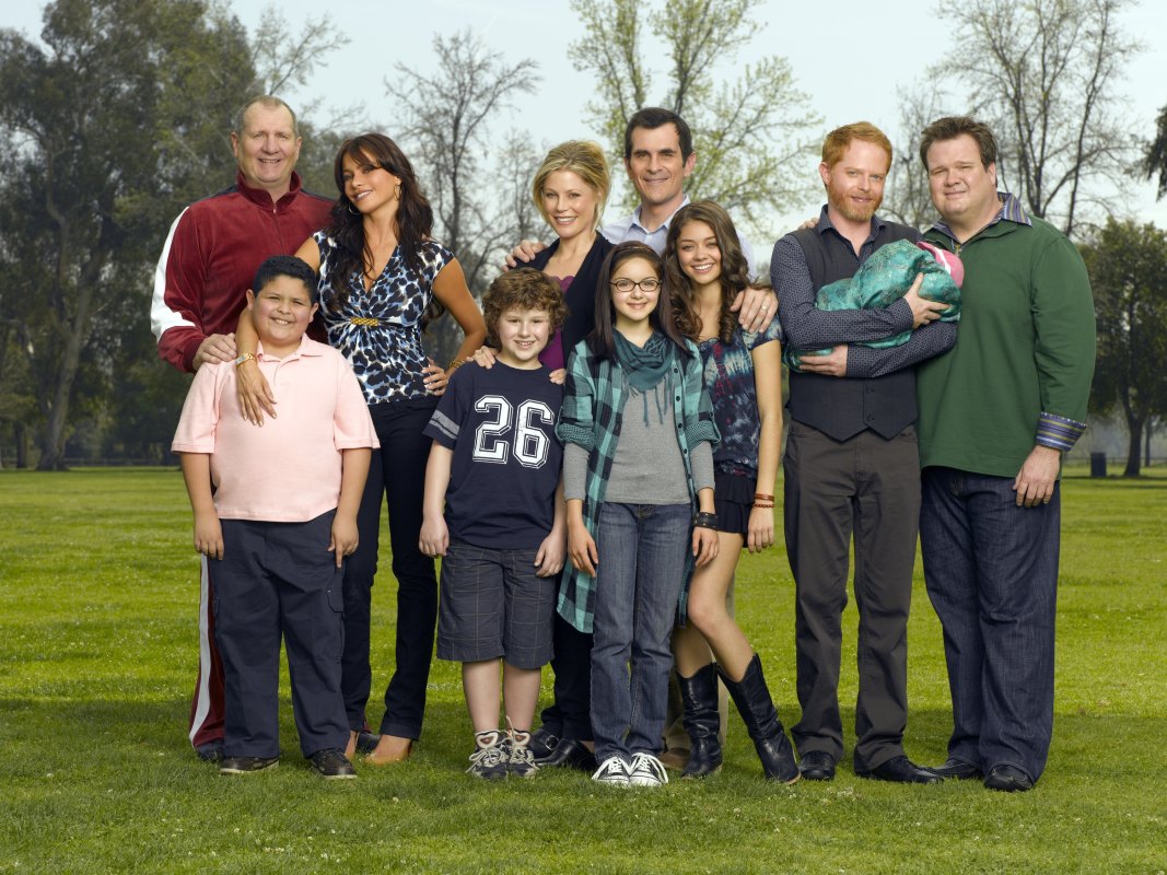 Featured image for Modern Family Star Reveals LGBTQ+ Identity