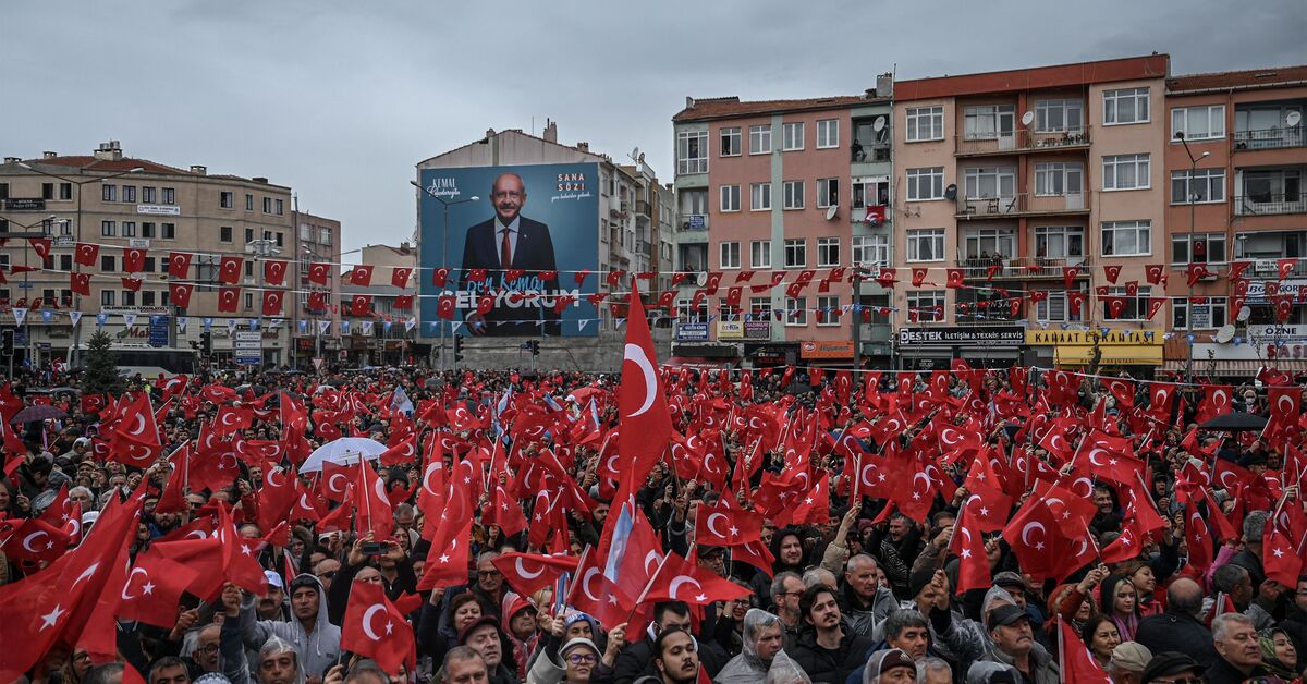 Turkey's Election: A Dead Heat Between Erdogan and Kilicdaroglu.
