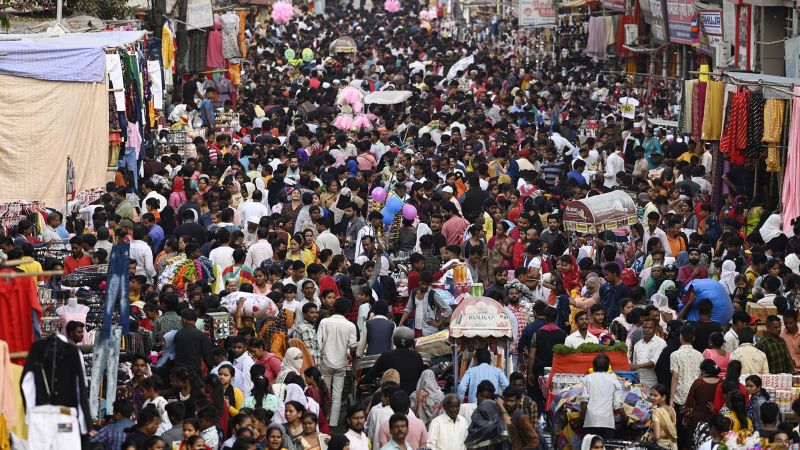 India to Become World's Most Populous Country, Surpassing China: UN Report