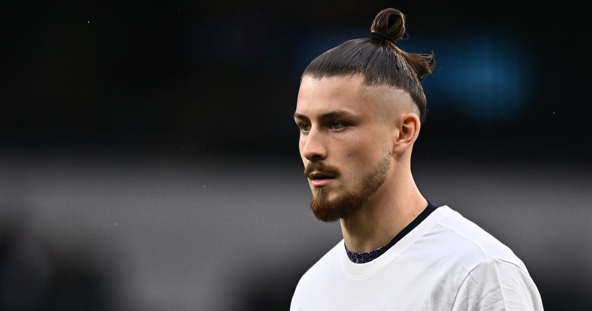 Featured image for "Late Son Heung-min goal secures 2-1 victory for Tottenham over Luton"