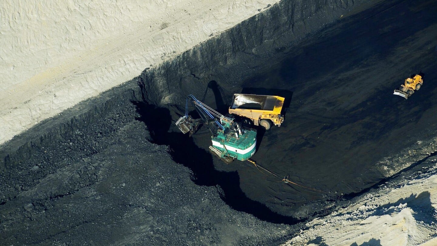 Featured image for US Rejects Utah Coal Lease Amid Declining Western Sales