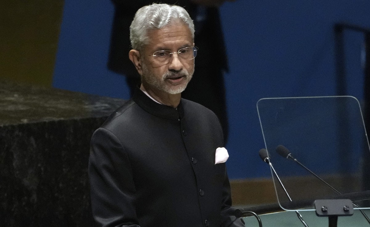 Featured image for India-Canada Diplomatic Spat: Jaishankar Criticizes Trudeau's Anti-India Stance