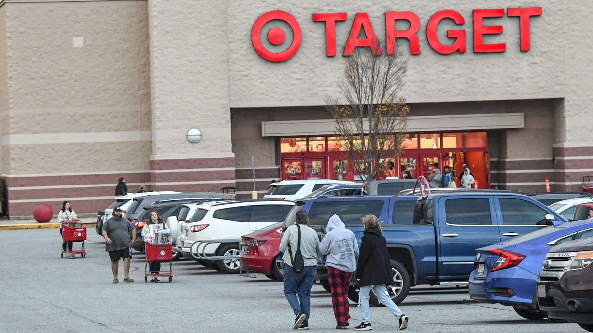 "Target Implements 10-Item Limit for Self-Checkout"