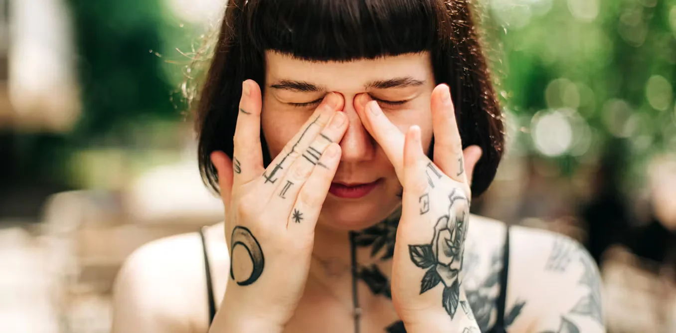 Ink on skin, eye inflammation: tattoo-linked uveitis explained by optometrists