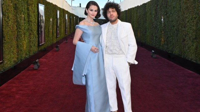 Featured image for Celebrities Celebrate Selena Gomez and Benny Blanco's Wedding Night