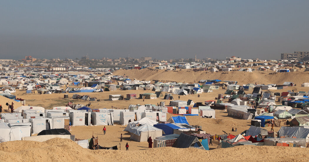 "Israel-Hamas Conflict: Gaza Aid Convoys Ambushed Amid ICJ Hearings"
