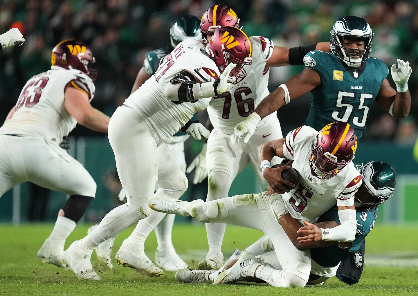 Eagles Soar Over Commanders with Barkley's MVP Performance on TNF