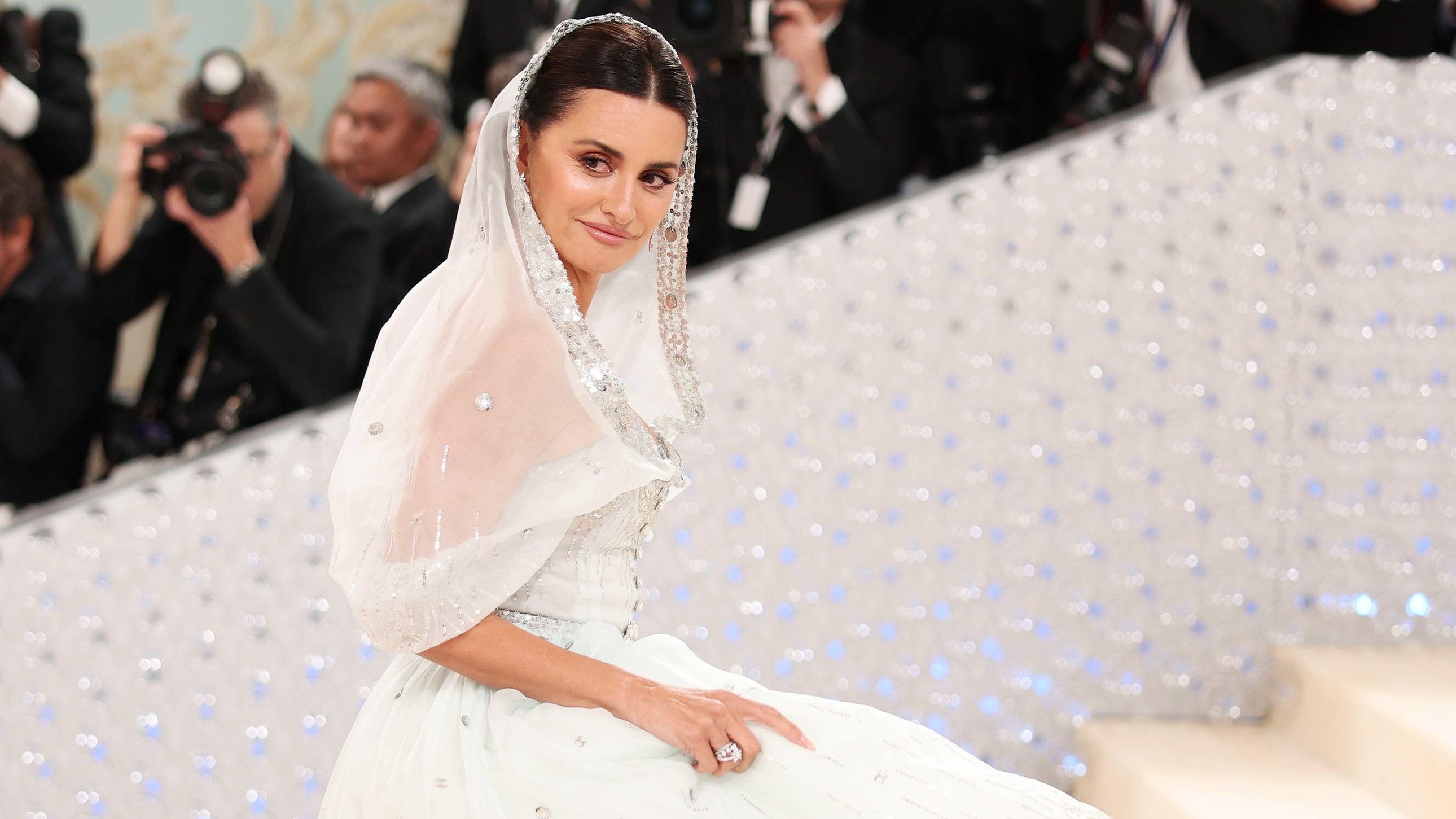 "2023 Met Gala Red Carpet: A Fashionable Showcase of Celebrities' Best and Worst Looks"