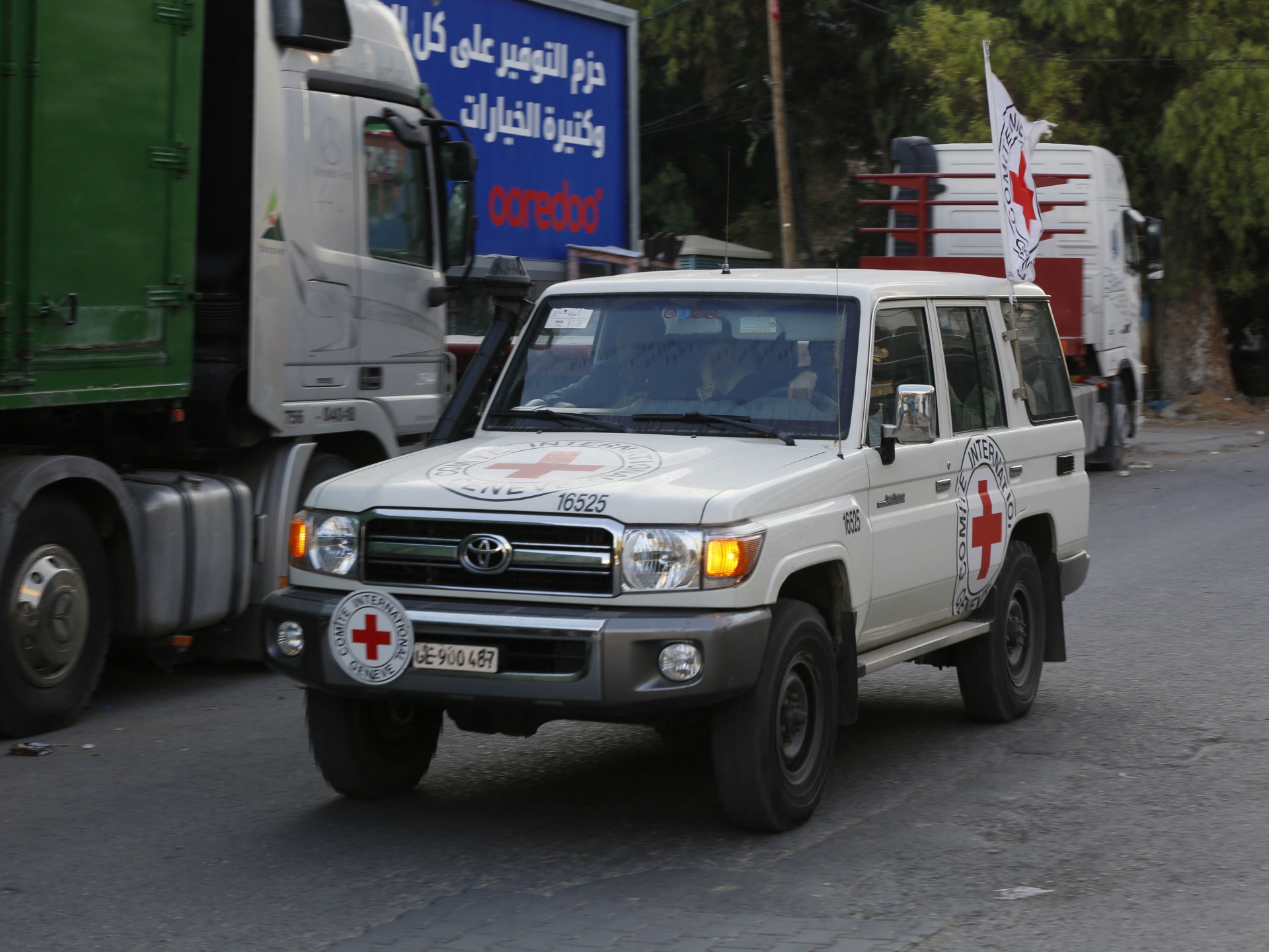 Featured image for Attack on Gaza City Aid Convoy Deeply Troubles Red Cross