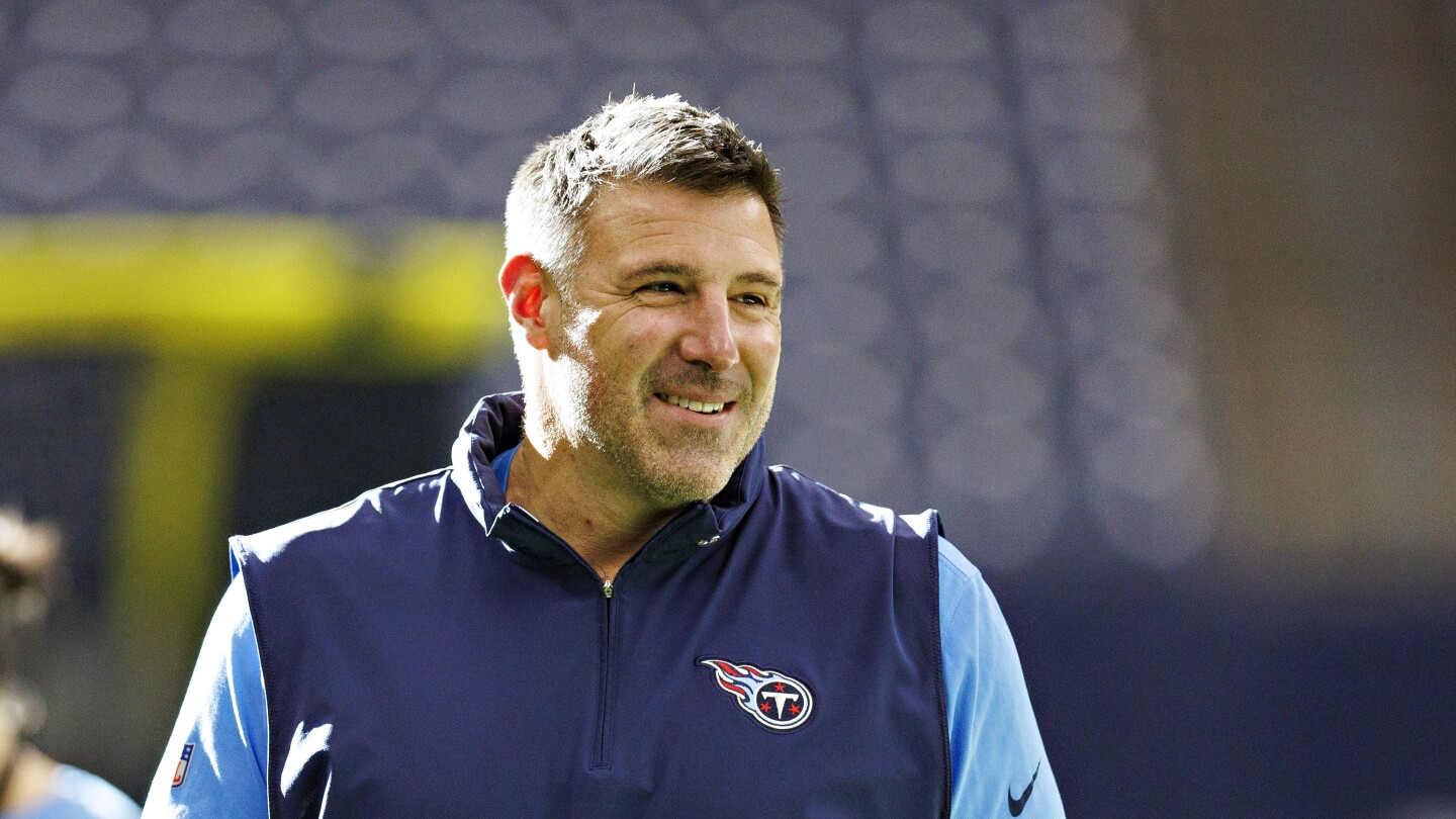 Featured image for Mike Vrabel Determined to Stay and Turn Titans' Tough Season Around