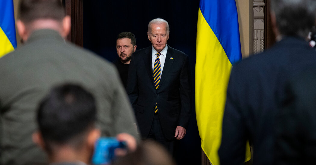 Biden Boosts Military Aid to Ukraine During Zelenskyy Visit, Countering Russia
