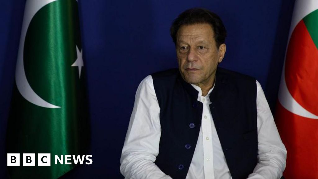 Featured image for Imran Khan and wife sentenced to 17 years in graft case