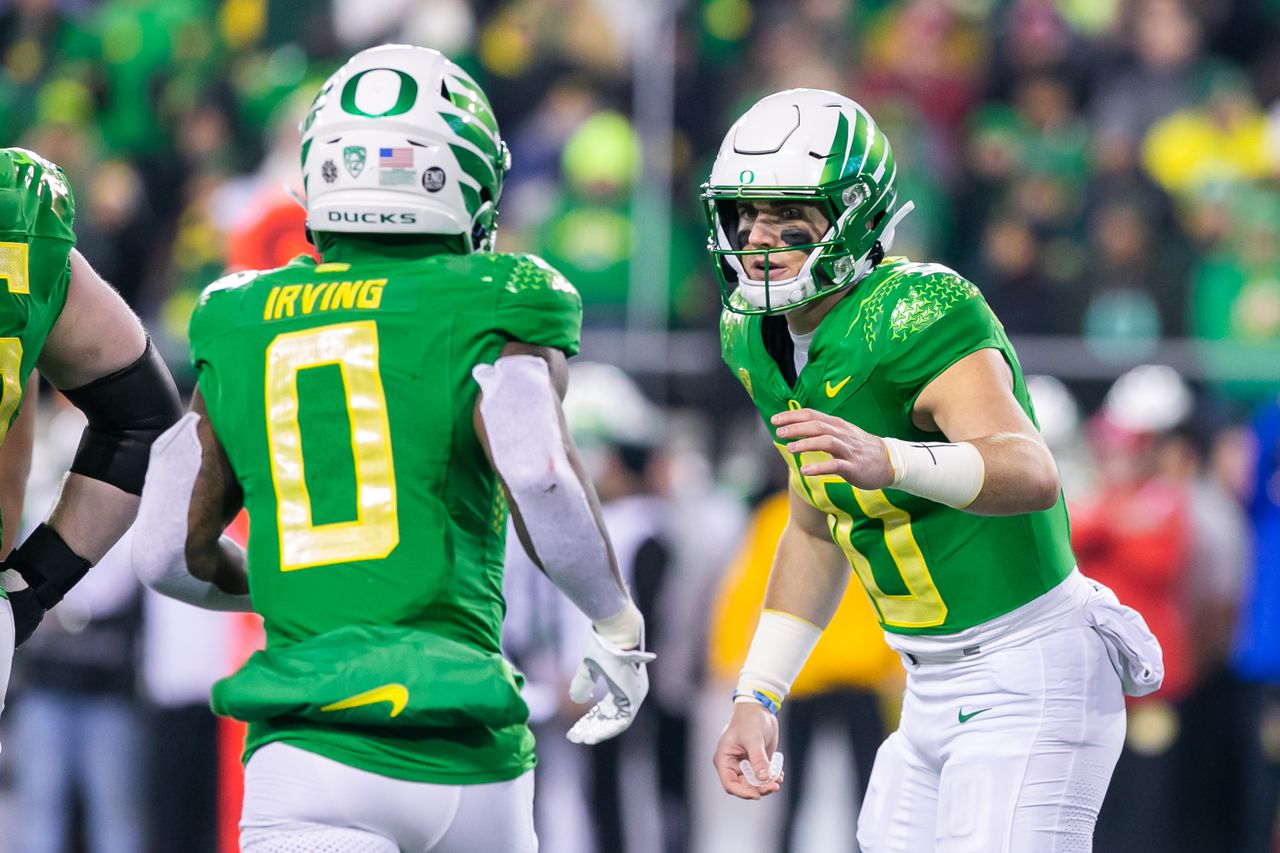 Week 9 College Football Predictions: Ducks, Beavers, and Critical Pac-12 Matchups