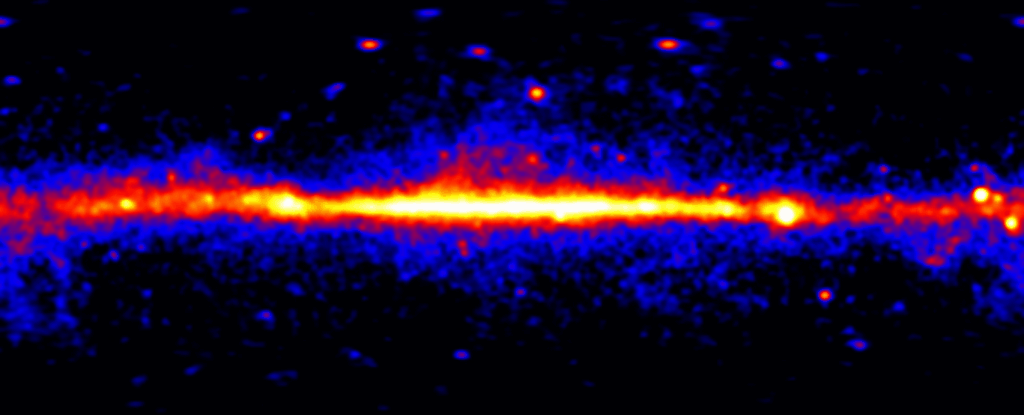 Featured image for "Stunning 14-Year Timelapse Captures Gamma-Ray Sky's Beauty"