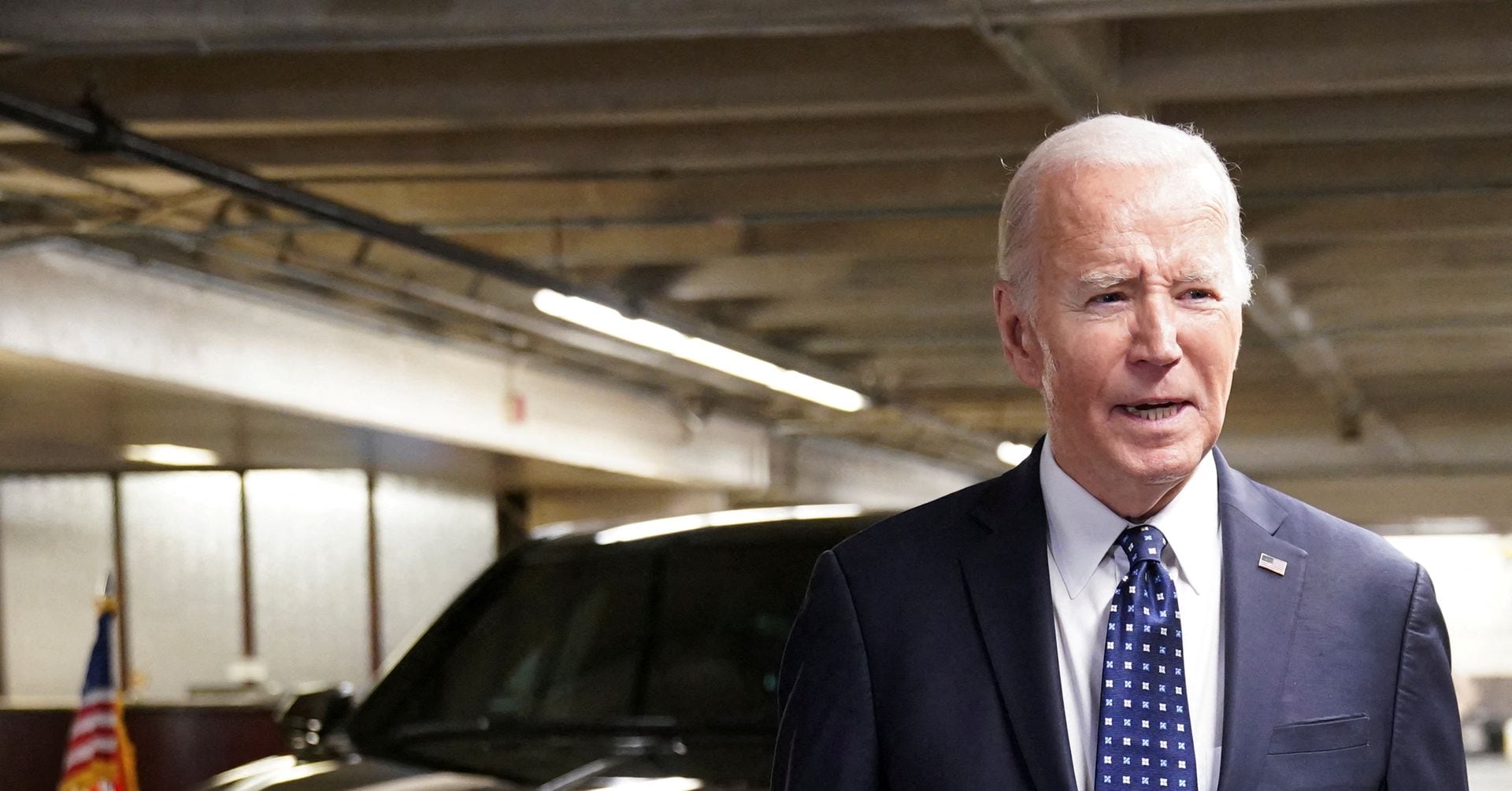 "Biden Administration Implements Extensive Sanctions on Russia, Targeting Finance, Defense, and Key Individuals"
