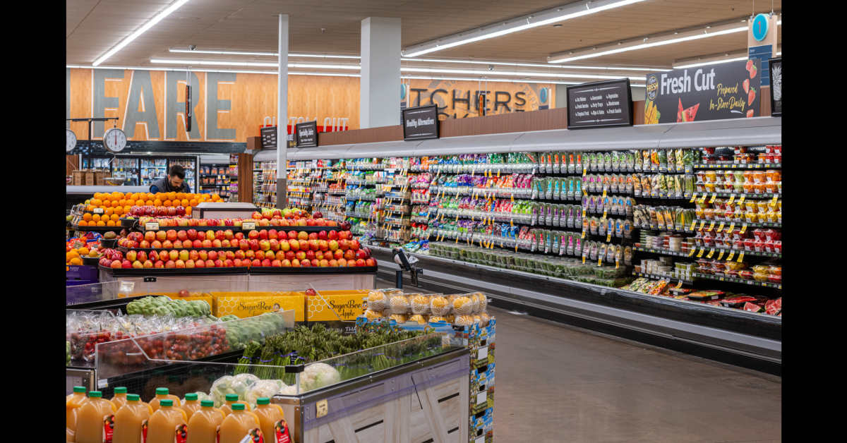 Featured image for Safeway and Albertsons Workers Prepare for Possible Strike Amid Negotiation Stalemate