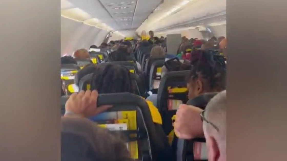 Spirit Airlines Flight to Florida Prepares for Possible Water Landing