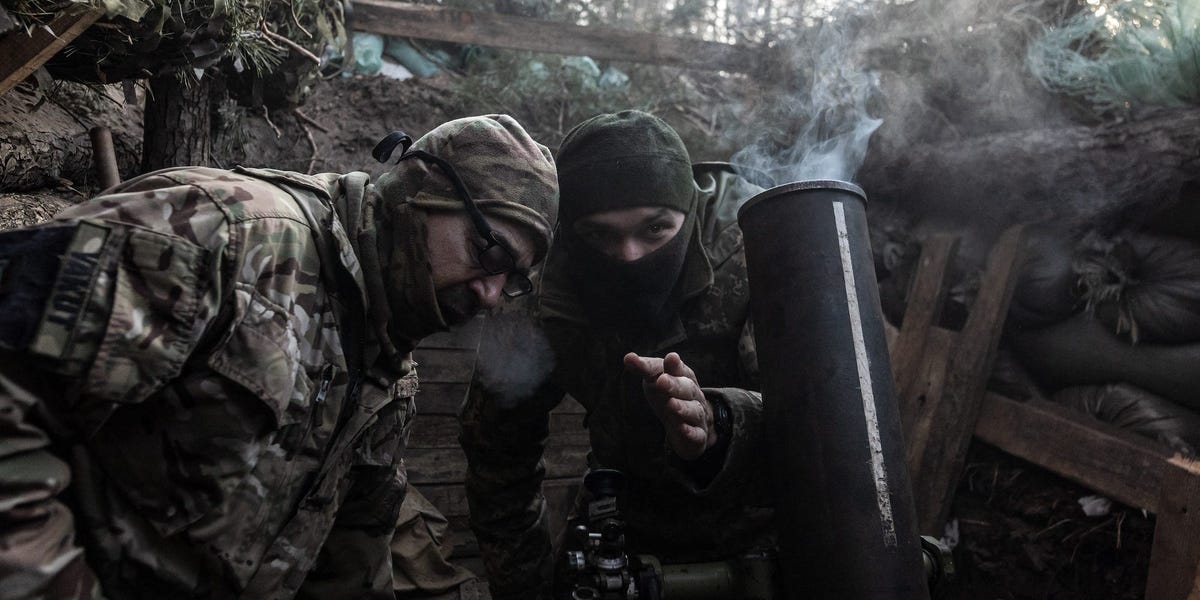 "US Veteran's Perspective on GOP Funding Block and Western Ammunition Shortages in Ukraine"