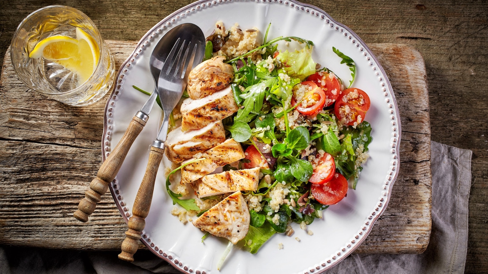 Navigating Diet and Risks with Weight-Loss Drug Ozempic